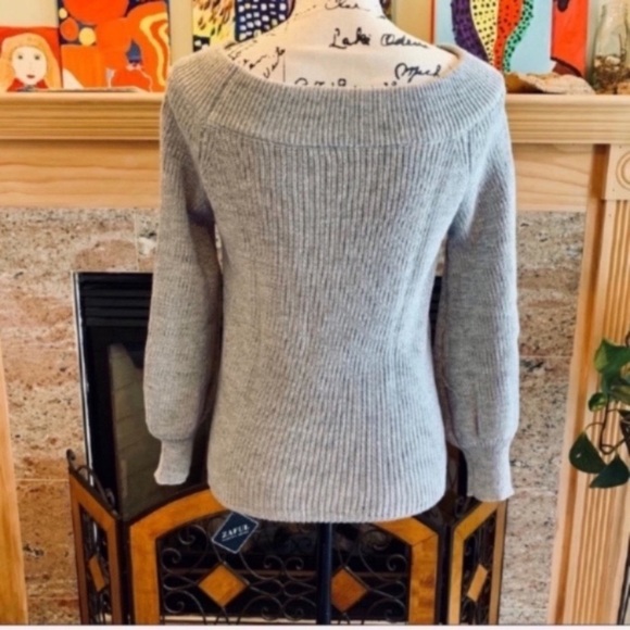Zaful Soft Gray NWT Ribbed Sweater - Picture 3 of 4